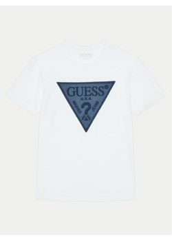 Guess T-Shirt L5RI14 K8HM4 Biały Regular Fit ze sklepu MODIVO w kategorii T-shirty chłopięce - zdjęcie 183840904