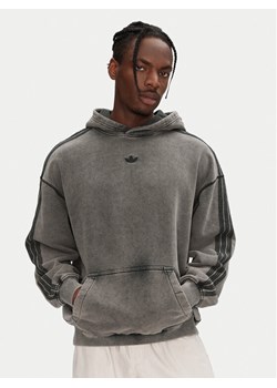 adidas Bluza Premium Essentials Retro JD0245 Szary Loose Fit ze sklepu MODIVO w kategorii Bluzy męskie - zdjęcie 183842024
