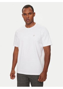 Guess T-Shirt M4YI0A KCCM1 Biały Regular Fit ze sklepu MODIVO w kategorii T-shirty męskie - zdjęcie 183842130