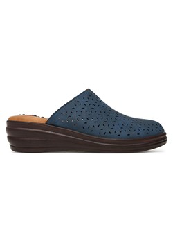 Klapki Go Soft LA3J7701-7 ze sklepu ccc.eu w kategorii Klapki damskie - zdjęcie 183850751
