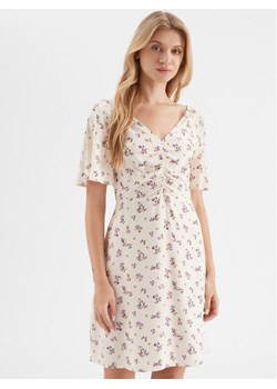ONLY Sukienka codzienna 15299142 Écru Regular Fit ze sklepu MODIVO w kategorii Sukienki - zdjęcie 183851762