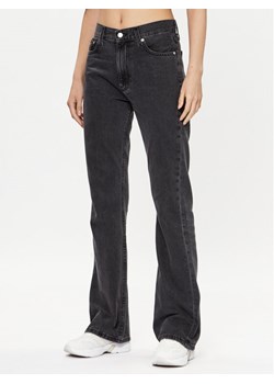 Calvin Klein Jeans Jeansy J20J221234 Czarny Straight Leg ze sklepu MODIVO w kategorii Jeansy damskie - zdjęcie 183862964