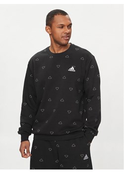 adidas Bluza Seasonal Essentials Monogram Graphic IS1828 Czarny Regular Fit - id: 0000303489267 - marki adidas - 183863011 adidas Bluza Seasonal Essentials Monogram Graphic IS1828 Czarny Regular Fit ze sklepu MODIVO w kategorii Bluzy męskie - zdjęcie 183863011