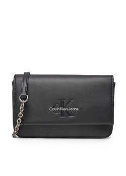 Torebka Calvin Klein Jeans K60K612375 Czarny ze sklepu eobuwie.pl w kategorii Etui - zdjęcie 183882160