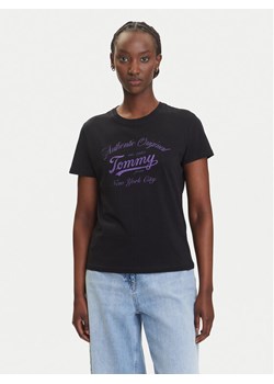 Tommy Jeans T-Shirt Essential DW0DW21404 Czarny Regular Fit ze sklepu MODIVO w kategorii Bluzki damskie - zdjęcie 183885521