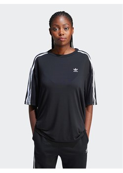 adidas T-Shirt 3-Stripes IU2406 Czarny Oversize ze sklepu MODIVO w kategorii Bluzki damskie - zdjęcie 183885570