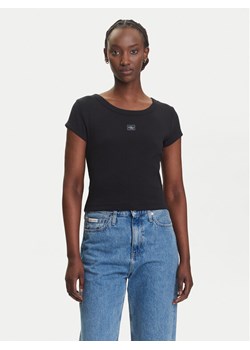Calvin Klein Jeans T-Shirt LV047C200G Czarny Slim Fit ze sklepu MODIVO w kategorii Bluzki damskie - zdjęcie 183885584