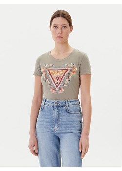 Guess T-Shirt W5YI08 J1314 Zielony Regular Fit ze sklepu MODIVO w kategorii Bluzki damskie - zdjęcie 183885653