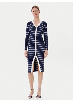Guess Sukienka dzianinowa W5YK98 Z2YK2 Granatowy Slim Fit ze sklepu MODIVO w kategorii Sukienki - zdjęcie 183885660