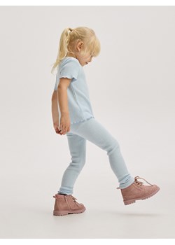 Reserved - Prążkowane legginsy - jasnoniebieski ze sklepu Reserved w kategorii Spodnie dziewczęce - zdjęcie 183895452
