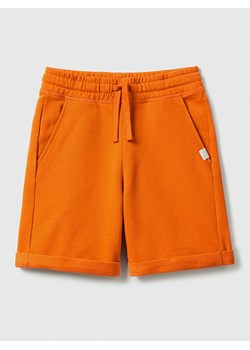 Benetton Bermudy w kolorze pomarańczowym ze sklepu Limango Polska w kategorii Spodenki chłopięce - zdjęcie 183901984