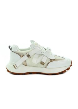 Buty Goe RR2N4065 białe ze sklepu ButyModne.pl w kategorii Buty sportowe damskie - zdjęcie 183903690