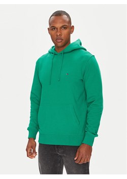 Tommy Hilfiger Bluza Essential MW0MW37235 Zielony Regular Fit ze sklepu MODIVO w kategorii Bluzy męskie - zdjęcie 183907661