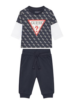 Guess Komplet dziecięcy I5YG00 K8HM4 Granatowy Regular Fit ze sklepu MODIVO w kategorii Odzież dla niemowląt - zdjęcie 183910741