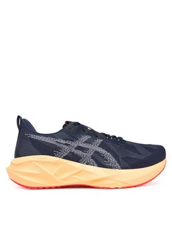Buty do biegania Asics Novablast 5 1011B974 Granatowy ze sklepu eobuwie.pl w kategorii Buty sportowe męskie - zdjęcie 183927902