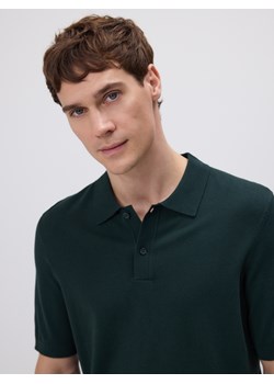 Reserved - Sweter polo z wiskozą - ciemnozielony ze sklepu Reserved w kategorii Swetry męskie - zdjęcie 183929972