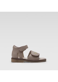 Sandały Lasocki Kids PEPE 9N7225 ze sklepu ccc.eu w kategorii Sandały dziecięce - zdjęcie 183932521