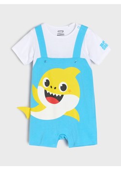 Sinsay - Rampers z elementami 3d Baby Shark - niebieski ze sklepu Sinsay w kategorii Odzież dla niemowląt - zdjęcie 183937073