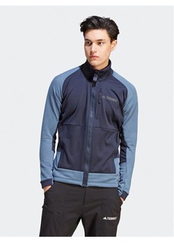 adidas Polar Terrex Tech Flooce Hiking Fleece HH9227 Niebieski Regular Fit ze sklepu MODIVO w kategorii Bluzy męskie - zdjęcie 183941494