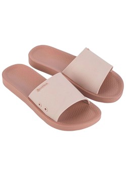 Klapki Ipanema Anat Classic Slide  83583 AS778 różowe ze sklepu ButyModne.pl w kategorii Klapki damskie - zdjęcie 183944091