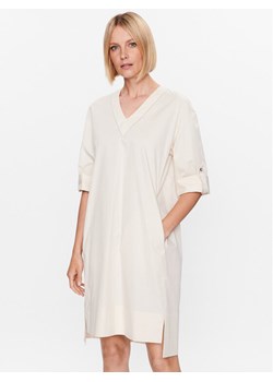 Peserico Sukienka codzienna S02878 Écru Relaxed Fit ze sklepu MODIVO w kategorii Sukienki - zdjęcie 183944862