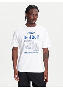 Pepe Jeans T-Shirt Red Bull Racing History RM500020 Biały Regular Fit ze sklepu MODIVO w kategorii T-shirty męskie - zdjęcie 183945874