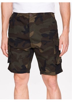 Brave Soul Szorty materiałowe MSRT-RIVER Zielony Regular Fit ze sklepu MODIVO w kategorii Spodenki męskie - zdjęcie 183946064