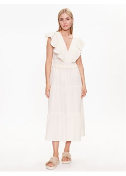Gina Tricot Sukienka letnia Ruffle dress 20443 Écru Regular Fit ze sklepu MODIVO w kategorii Sukienki - zdjęcie 183946333