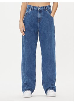 Tommy Jeans Jeansy Daisy DW0DW15992 Niebieski Baggy Fit ze sklepu MODIVO w kategorii Jeansy damskie - zdjęcie 183946390