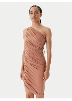 NORMA KAMALI Sukienka koktajlowa ST1253MD288833 Beżowy Slim Fit ze sklepu MODIVO w kategorii Sukienki - zdjęcie 183946424