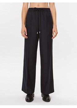 Boss Spodnie materiałowe Tavite 50502722 Granatowy Relaxed Fit ze sklepu MODIVO w kategorii Spodnie damskie - zdjęcie 183947102