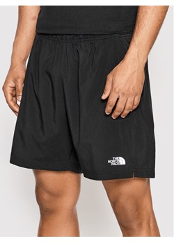 The North Face Szorty sportowe NF0A3O1B Czarny Regular Fit ze sklepu MODIVO w kategorii Spodenki męskie - zdjęcie 183947171