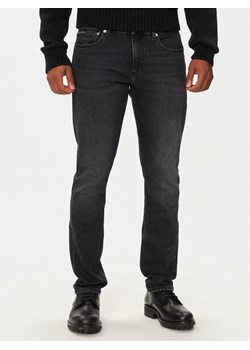Calvin Klein Jeans Jeansy J30J325976 Czarny Slim Fit ze sklepu MODIVO w kategorii Jeansy męskie - zdjęcie 183947194
