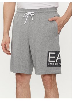 EA7 Emporio Armani Szorty sportowe 3DPS63 PJ05Z 3905 Szary Regular Fit ze sklepu MODIVO w kategorii Spodenki męskie - zdjęcie 183947691