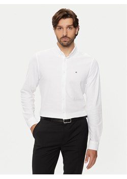 Calvin Klein Koszula K10K113311 Biały Regular Fit ze sklepu MODIVO w kategorii Koszule męskie - zdjęcie 183947732