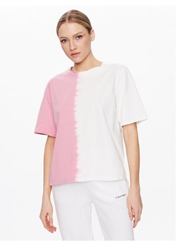United Colors Of Benetton T-Shirt 3DYBD103F Różowy Relaxed Fit ze sklepu MODIVO w kategorii Bluzki damskie - zdjęcie 183947932