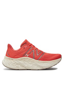 New Balance Buty do biegania Fresh Foam More v4 WMORCJ4 Pomarańczowy ze sklepu MODIVO w kategorii Buty sportowe damskie - zdjęcie 183948033
