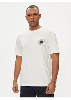s.Oliver T-Shirt 2129466 Biały Relaxed Fit ze sklepu MODIVO w kategorii T-shirty męskie - zdjęcie 183948792