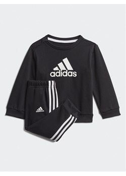 adidas Komplet dresowy Badge of Sport French Terry Jogger GM8977 Czarny Regular Fit ze sklepu MODIVO w kategorii Dresy chłopięce - zdjęcie 183948913