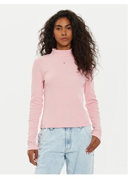 Tommy Jeans Bluzka Tjw Essential Mock Neck DW0DW19830 Różowy Slim Fit ze sklepu MODIVO w kategorii Bluzki damskie - zdjęcie 183985113