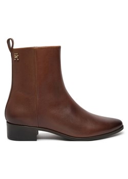 Tommy Hilfiger Botki FW0FW08103 Brązowy ze sklepu MODIVO w kategorii Botki - zdjęcie 183985340