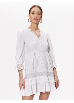 TWINSET Sukienka letnia 231TT2151 Biały Regular Fit ze sklepu MODIVO w kategorii Sukienki - zdjęcie 183985441