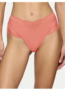 Triumph Figi klasyczne Lift Smart Bandeau Maxi EX 10215945 Koralowy - id: 0000304900235 - marki Triumph - 183999544 Triumph Figi klasyczne Lift Smart Bandeau Maxi EX 10215945 Koralowy ze sklepu MODIVO w kategorii Majtki damskie - zdjęcie 183999544