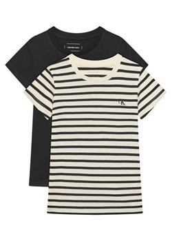 Calvin Klein Jeans Komplet 2 t-shirtów IG0IG02799 Beżowy Slim Fit ze sklepu MODIVO w kategorii Bluzki dziewczęce - zdjęcie 183999571