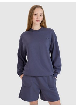 Bluza dresowa nierozpinana bez kaptura uniseks 4F 4FWSS25TSWSU1546 - granatowa ze sklepu Sportstylestory.com w kategorii Bluzy damskie - zdjęcie 184004871