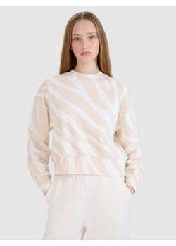 Damska bluza dresowa nierozpinana bez kaptura 4F 4FWSS25TSWSF1579 - beżowa ze sklepu Sportstylestory.com w kategorii Bluzy damskie - zdjęcie 184005650