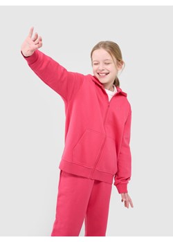 Dziewczęca bluza dresowa z kapturem rozpinana 4F 4FJWSS25TSWSF1853 - różowa ze sklepu Sportstylestory.com w kategorii Bluzy dziewczęce - zdjęcie 184005861