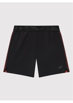 4F Szorty sportowe HJL22-JSKMTR002 Czarny Regular Fit ze sklepu MODIVO w kategorii Spodenki chłopięce - zdjęcie 184016174