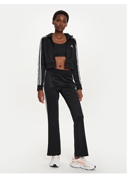 adidas Dres Glam IN1836 Czarny Slim Fit ze sklepu MODIVO w kategorii Dresy damskie - zdjęcie 184019444