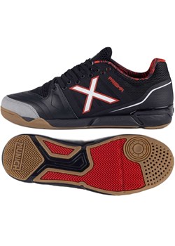 Buty piłkarskie Munich Prisma 40 In 3116040 czarne ze sklepu ButyModne.pl w kategorii Buty sportowe męskie - zdjęcie 184024931